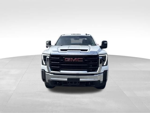 Used 2024 White GMC Pro image 2