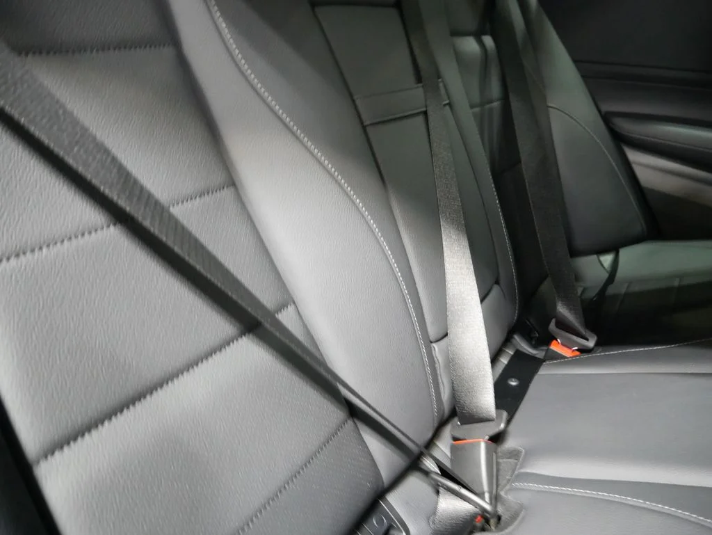 New 2026 Selenite Grey Metallic Mercedes-Benz GLE 350 image 35
