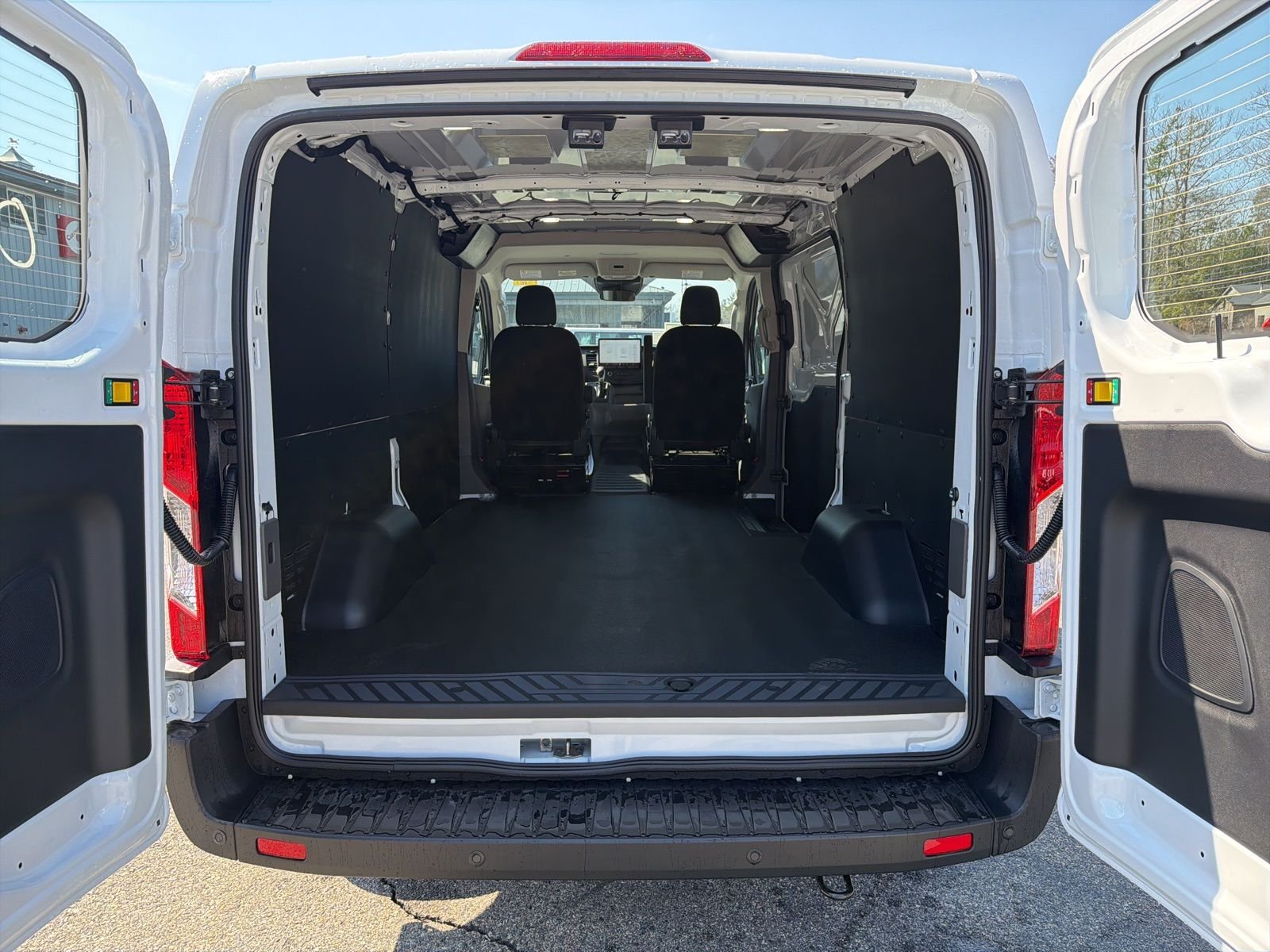 New 2026 Oxford White Ford Cargo Van image 7