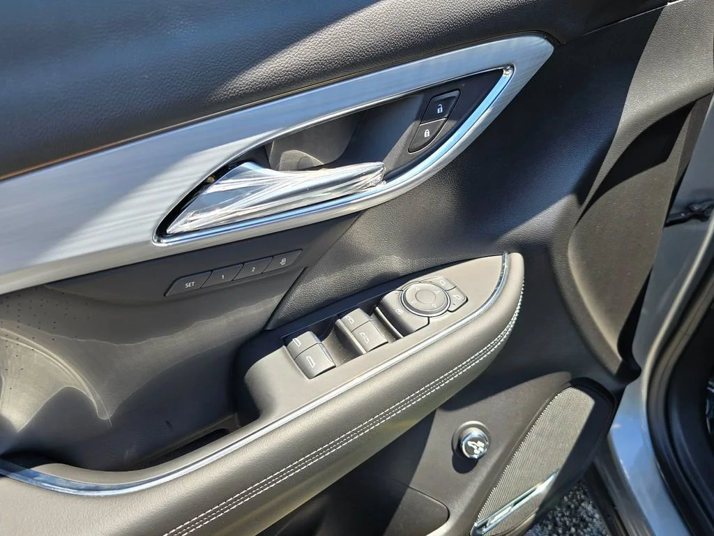 2026 Buick Envision Avenir - Photo 14