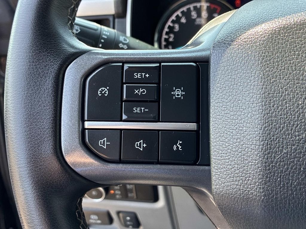 Used 2023 Black Ford XLT image 20