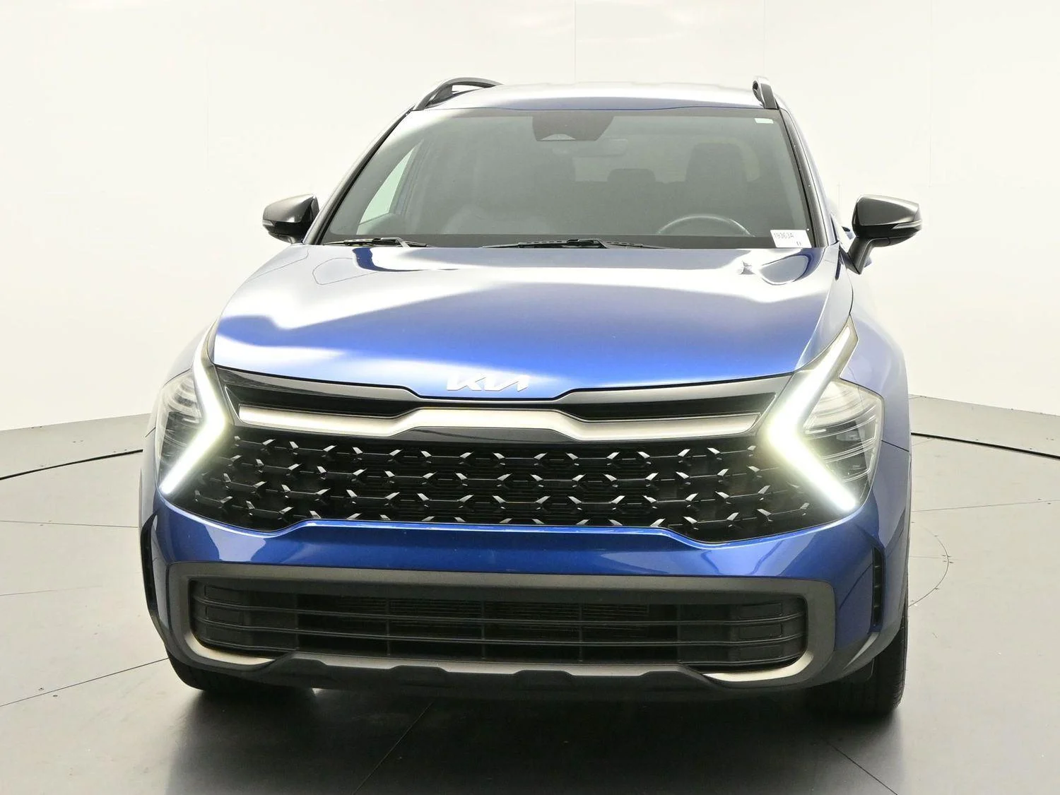 Used 2024 Sapphire Blue Kia X-Line image 2
