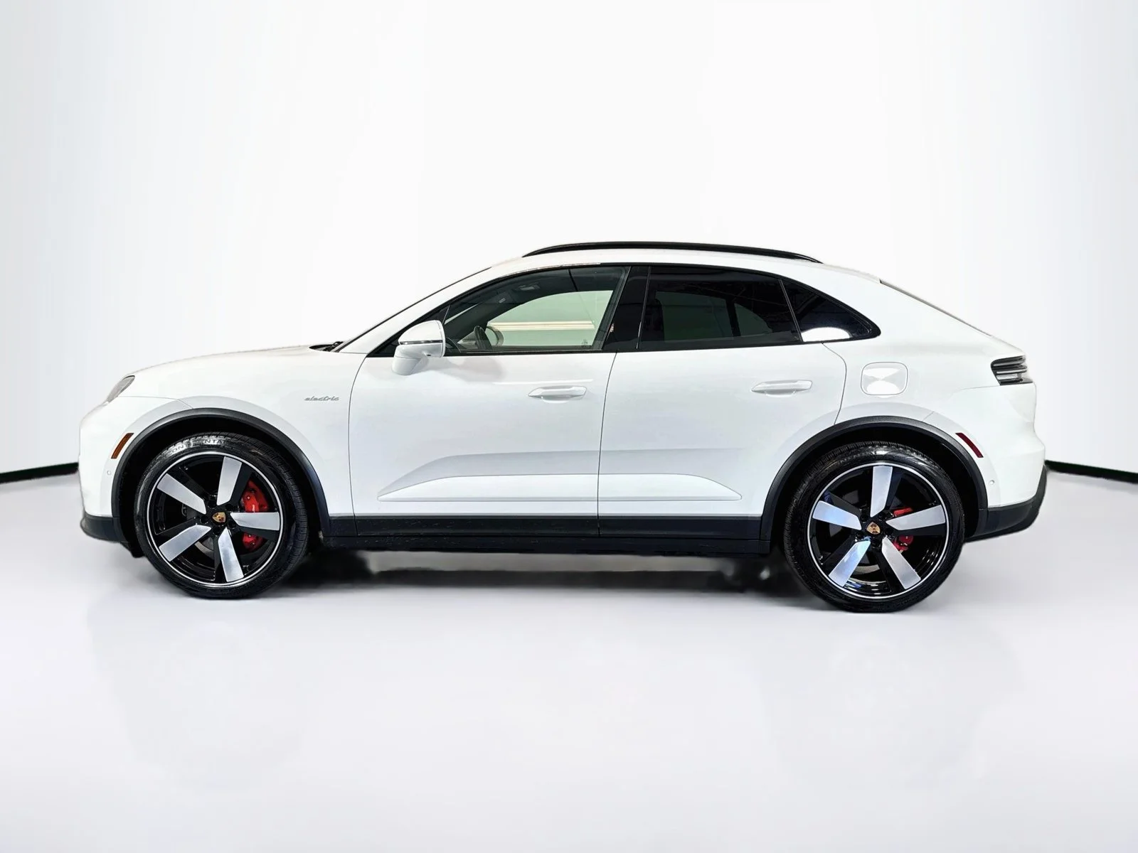 Used 2025 Porsche Macan S with VIN WP1AB2XA2SL151413 for sale in Fremont, CA
