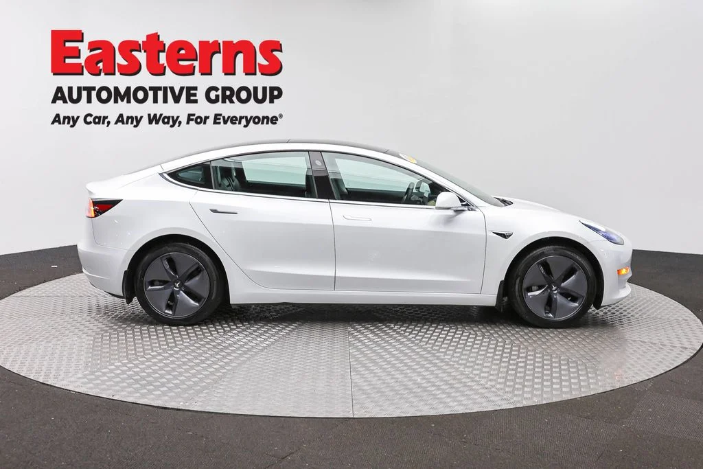 Used 2020 White Tesla Long Range image 4
