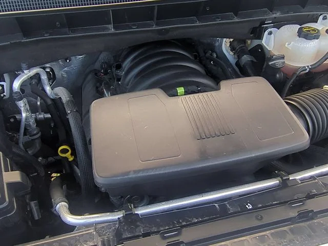 Used 2024 White Chevrolet RST image 29