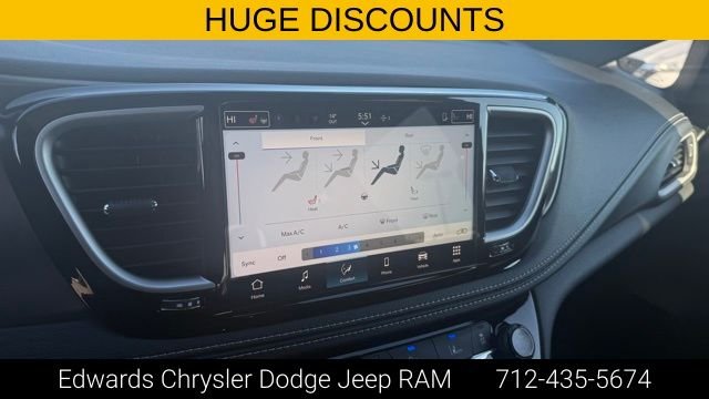 2026 Chrysler Pacifica Select - Photo 22