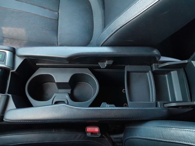 2017 Honda Civic Hatchback EX-L - Photo 26