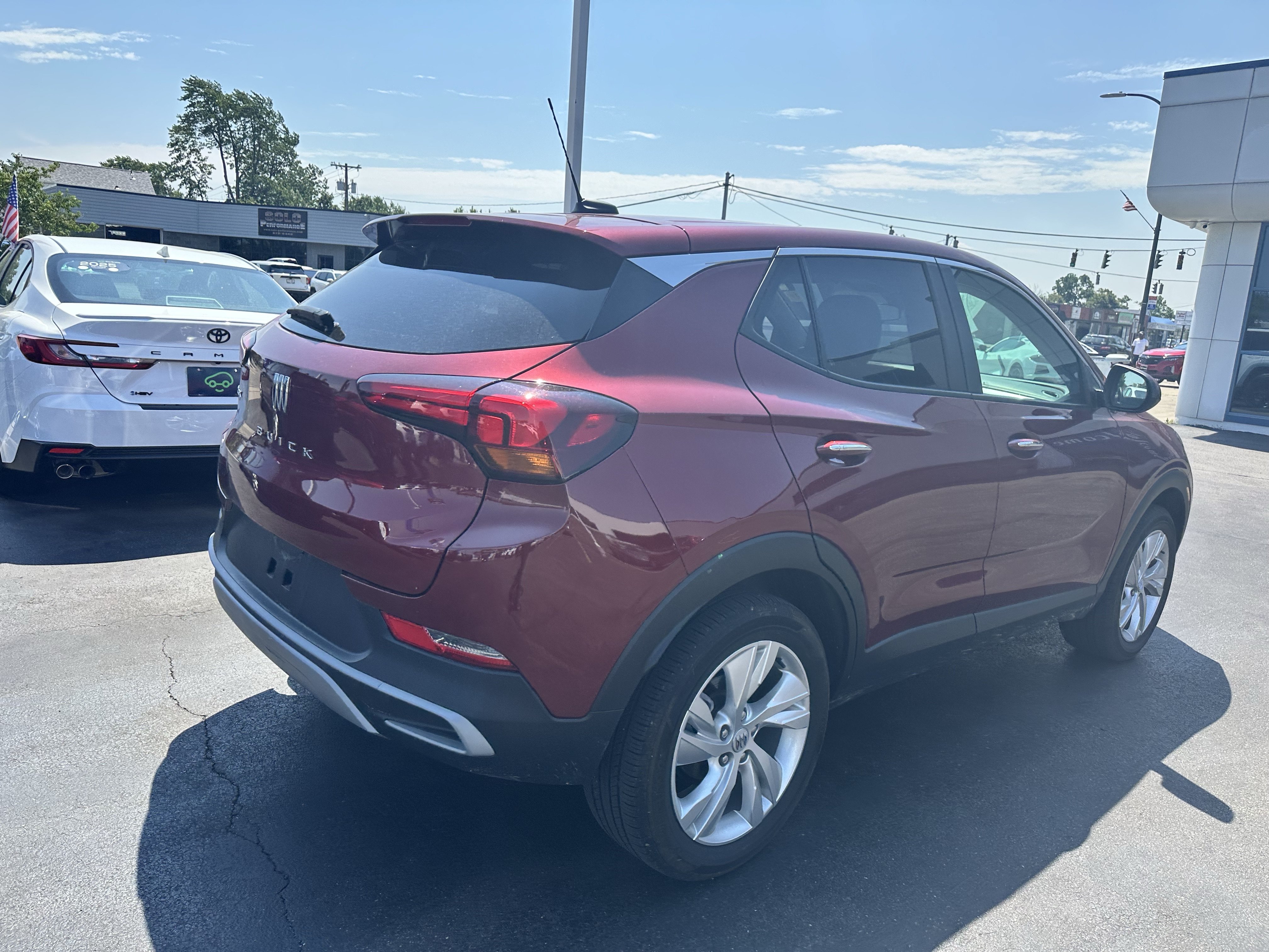 Used 2024 Cinnabar Metallic Buick Preferred image 8