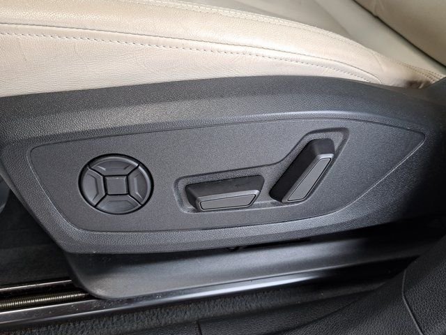 Used 2020 White Audi Premium image 21