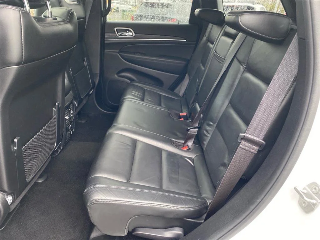 Used 2021 Bright White Clearcoat Jeep Limited image 24