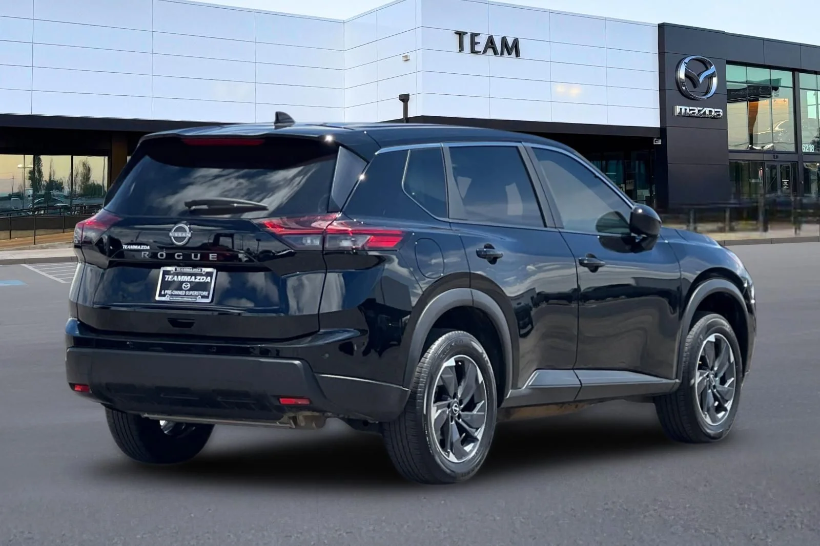 Used 2025 Black Nissan SV image 4