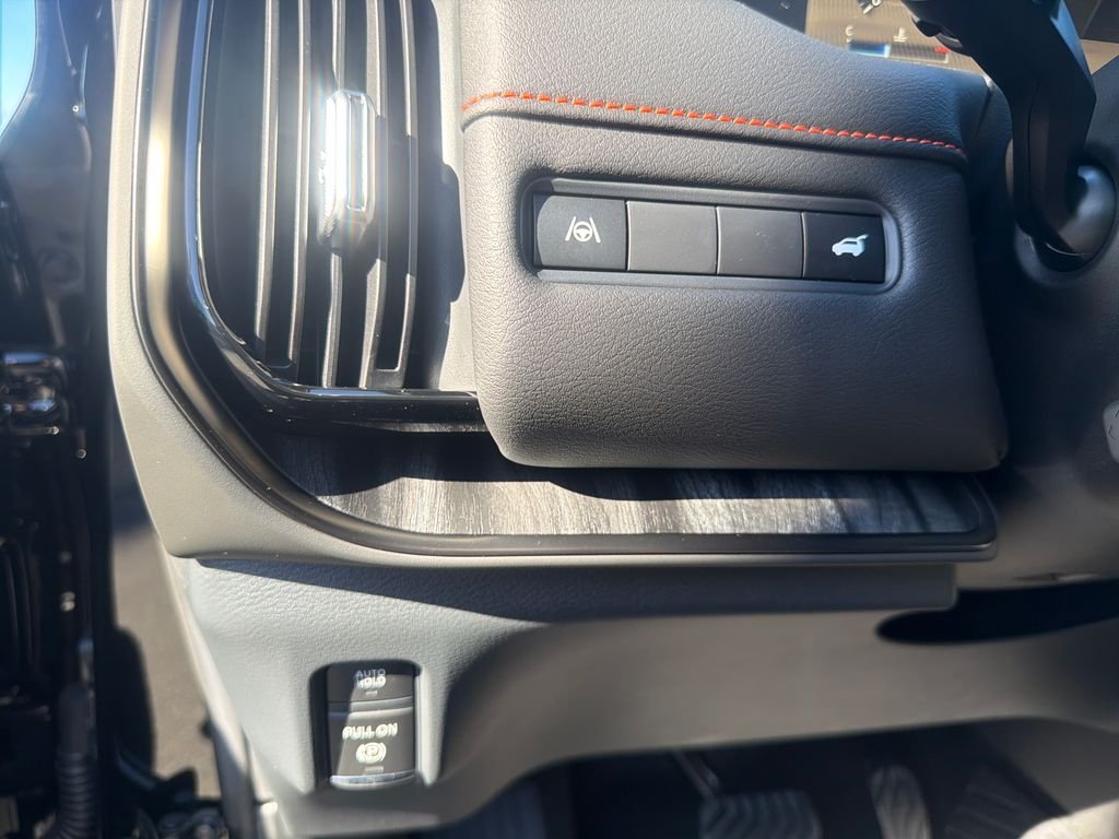 New 2026 Nissan Armada PRO-4X 4D Sport Utility