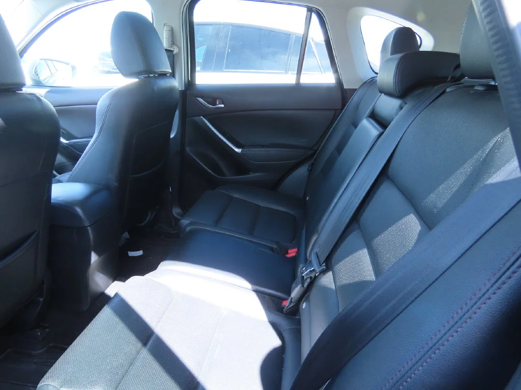 Used 2016 Black Mazda Grand Touring image 11