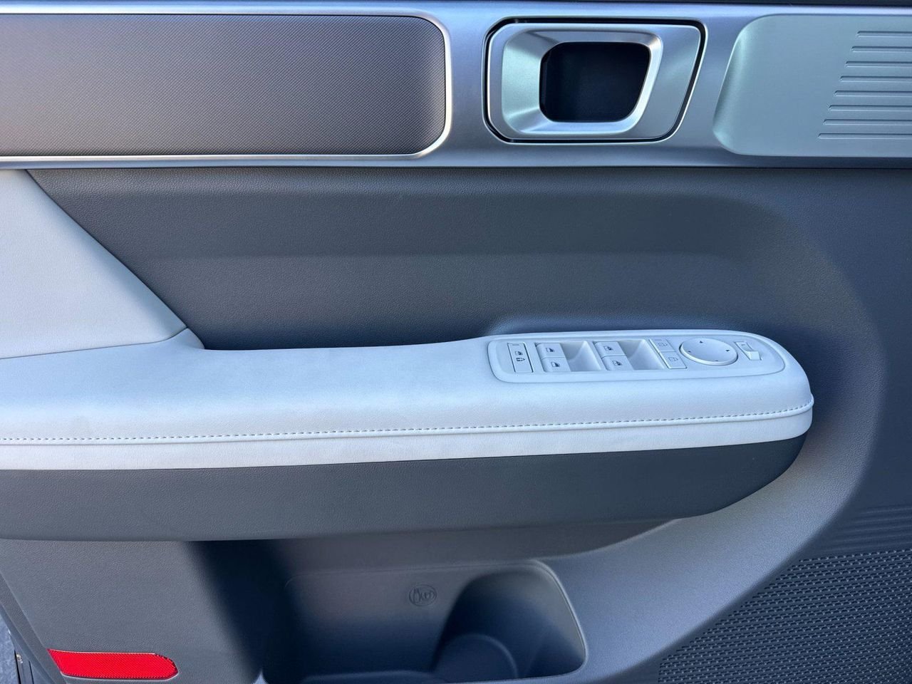 New 2027 Gray Hyundai SEL image 10
