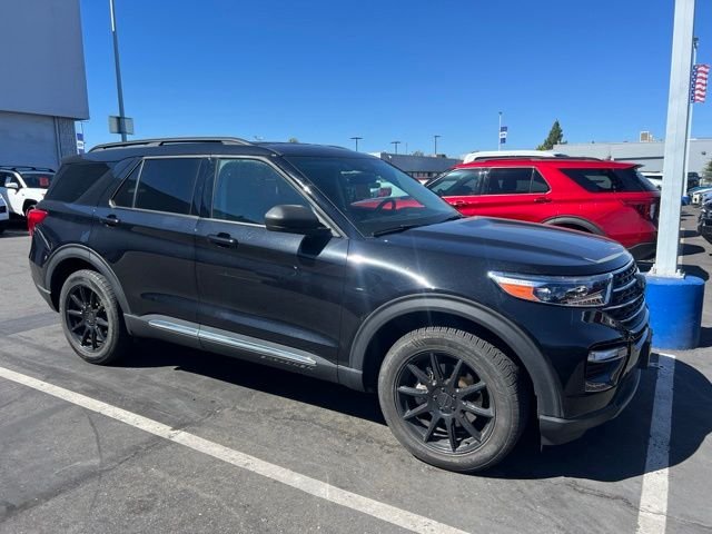 Used 2023 Black Ford XLT image 1