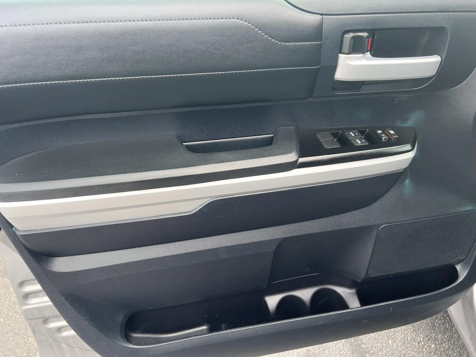 2016 Toyota Tundra Limited - Photo 21