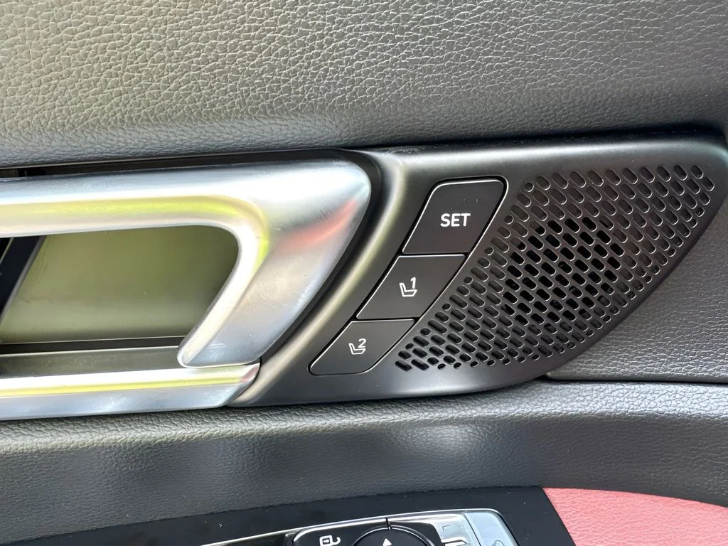 Used 2023 Green Kia SX-Prestige image 11
