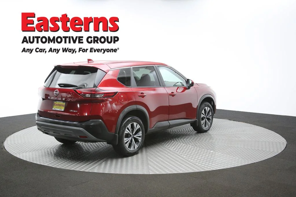 Used 2023 Red Nissan SV image 38