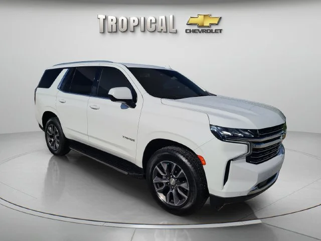 Used 2023 SUMMIT WHITE Chevrolet LT image 7