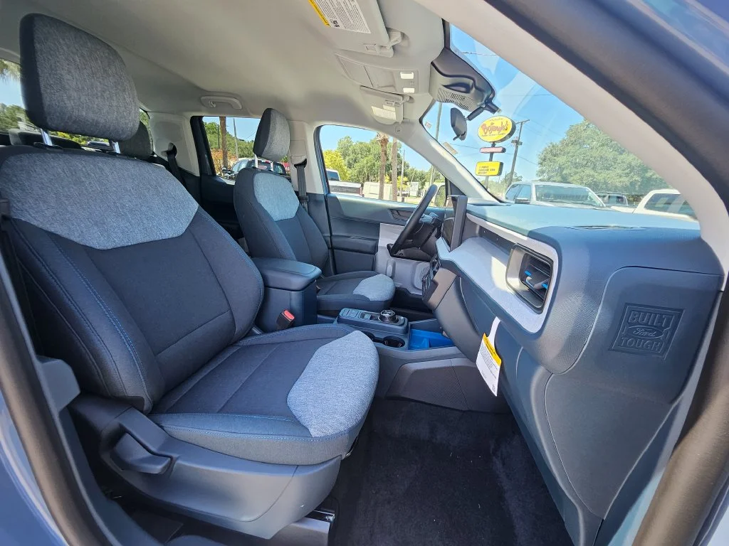 New 2026 Azure Gray Metallic Tri-Coat Ford XLT image 25
