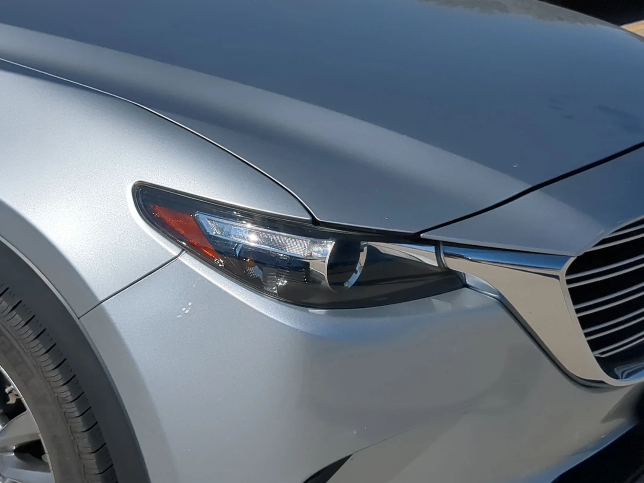 Used 2018 Sonic Silver Metallic Mazda Touring image 10