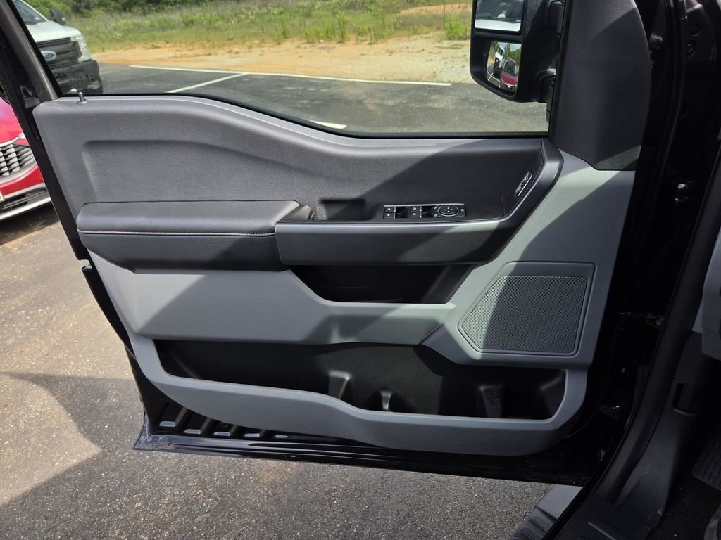 New 2026 Agate Black Metallic Ford F-250® XL image 11
