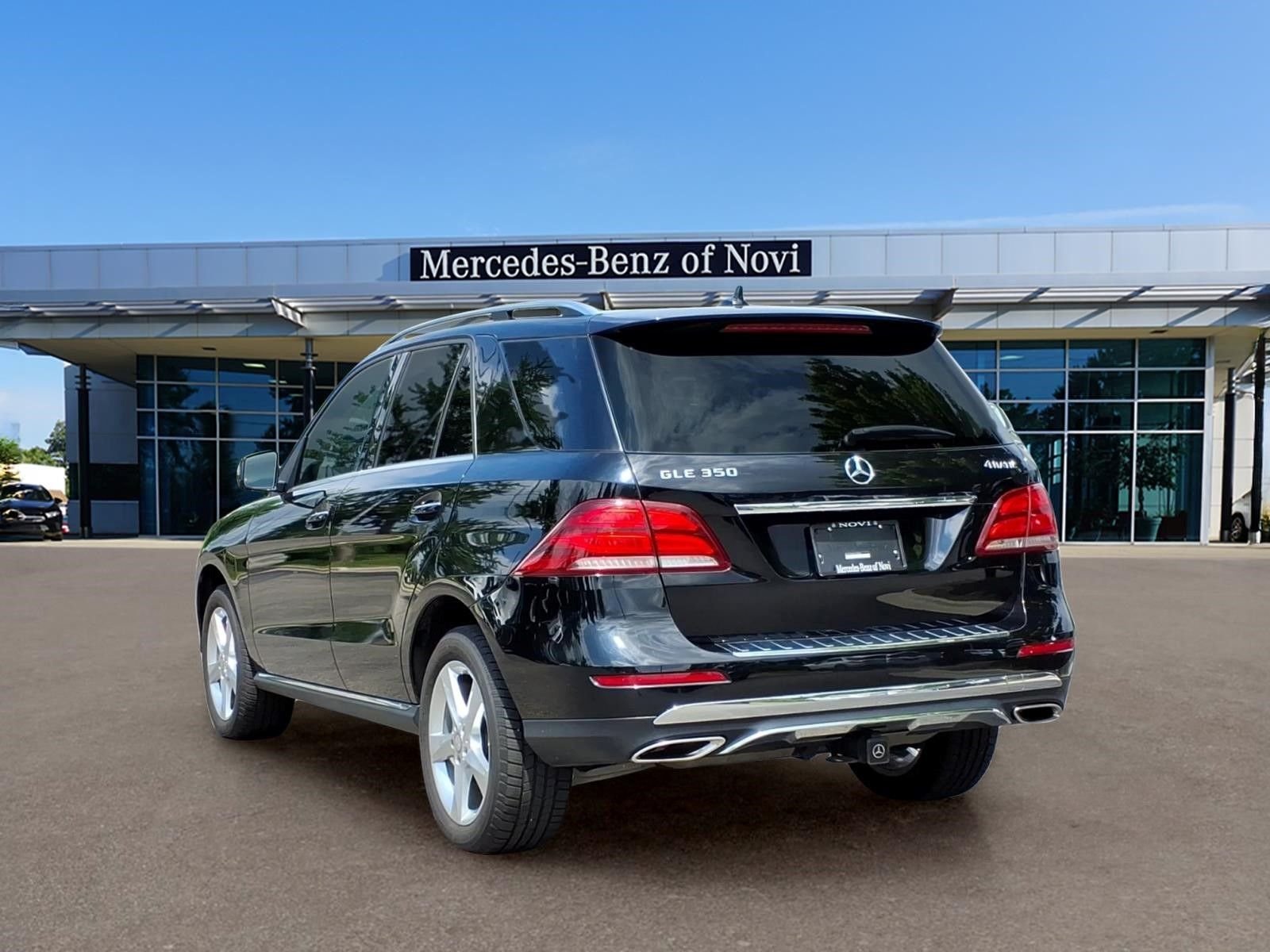 Used 2016  Mercedes-Benz GLE 350 image 3