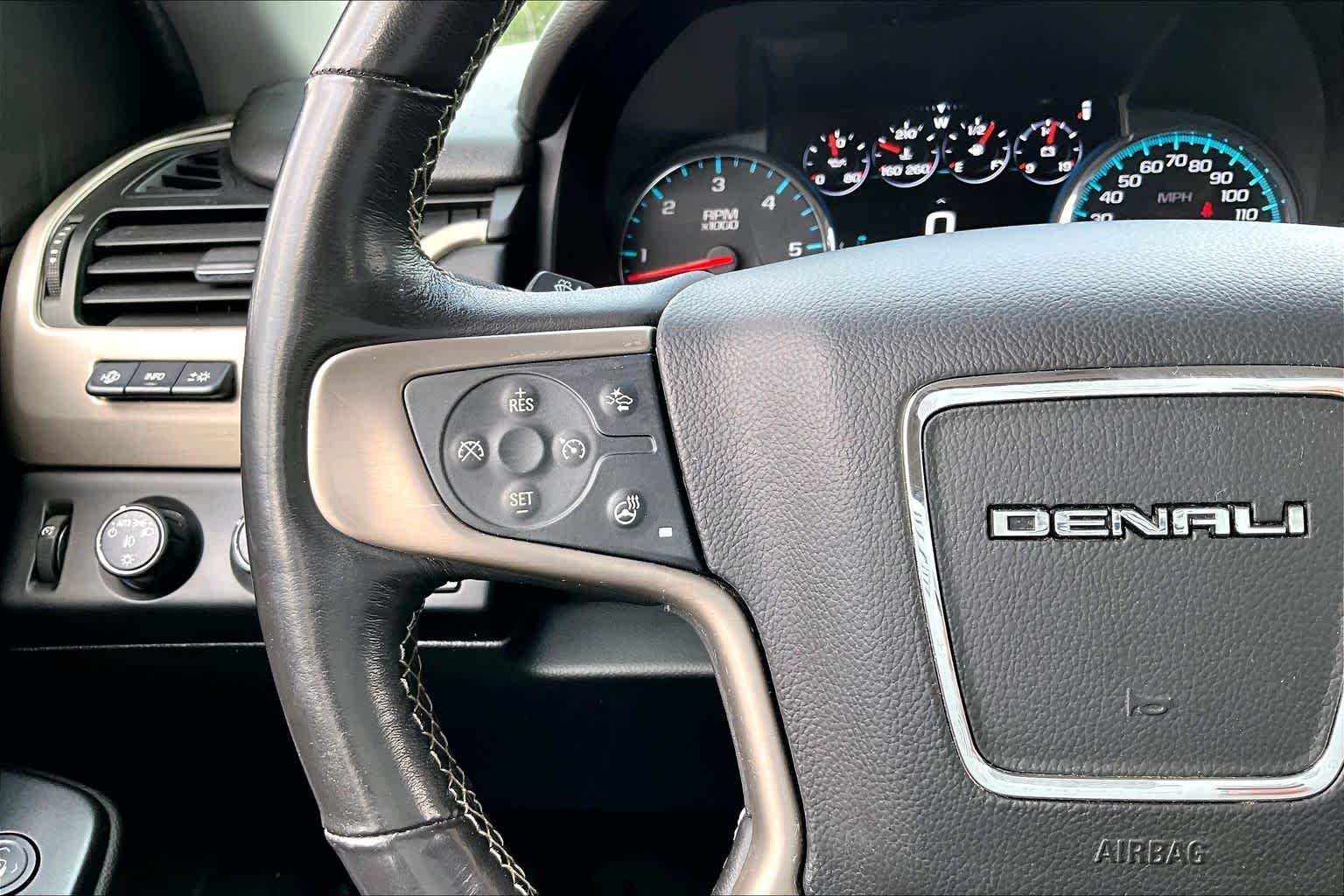 Used 2018 Onyx Black GMC Denali image 24