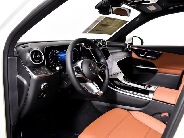 New 2026 Polar White Mercedes-Benz GLC 300 image 60