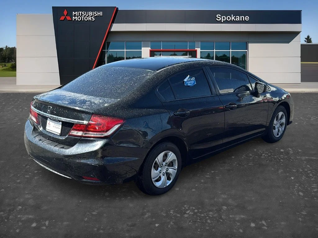 Used 2015 Crystal Black Pearl Honda LX image 6