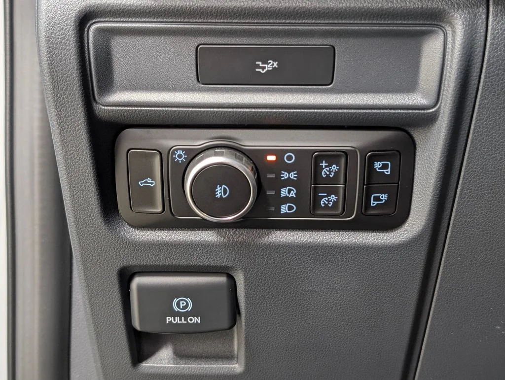New 2026 Avalanche Ford Lariat® image 13