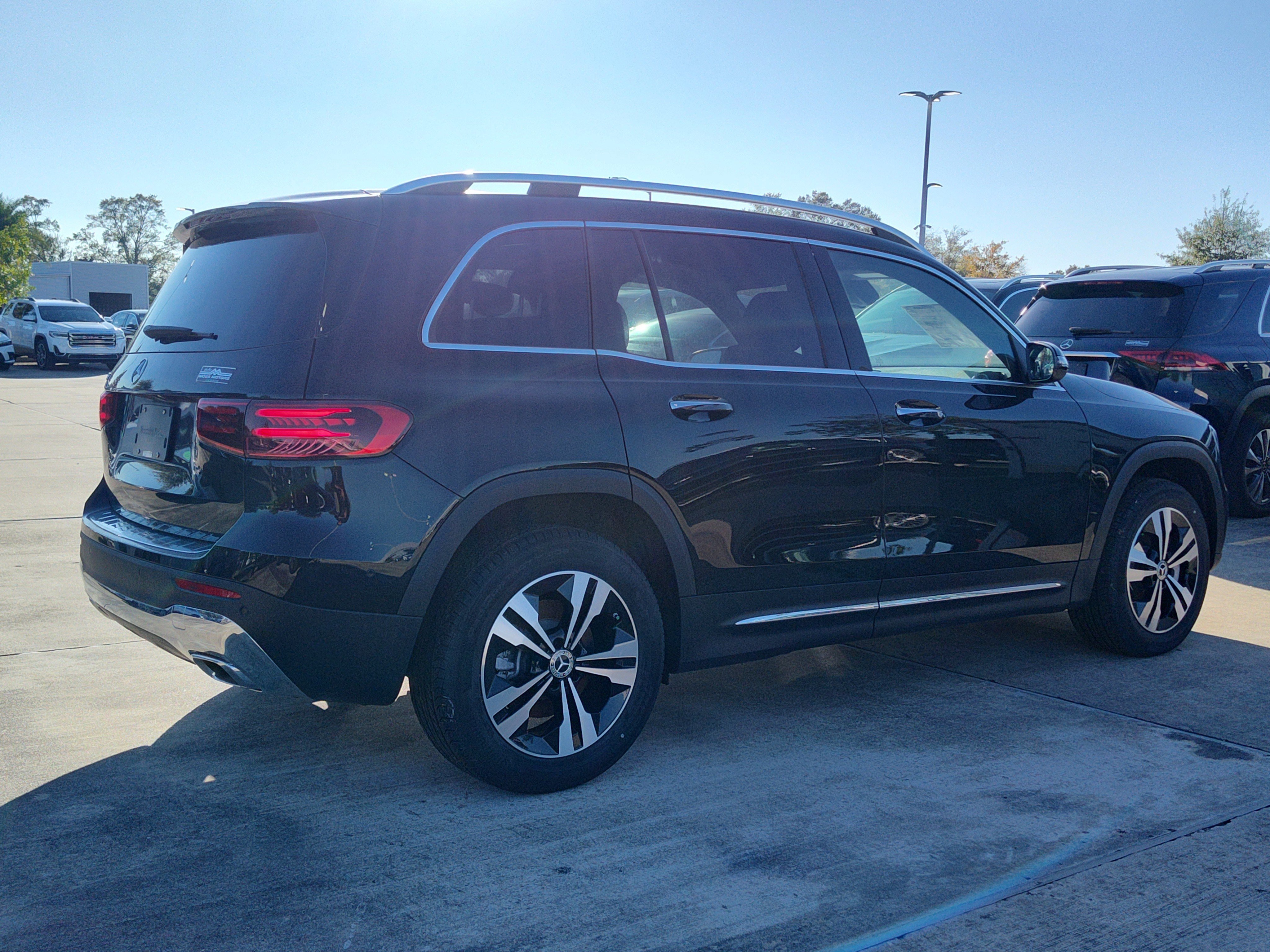 2025 Mercedes-Benz GLB Base - Photo 18