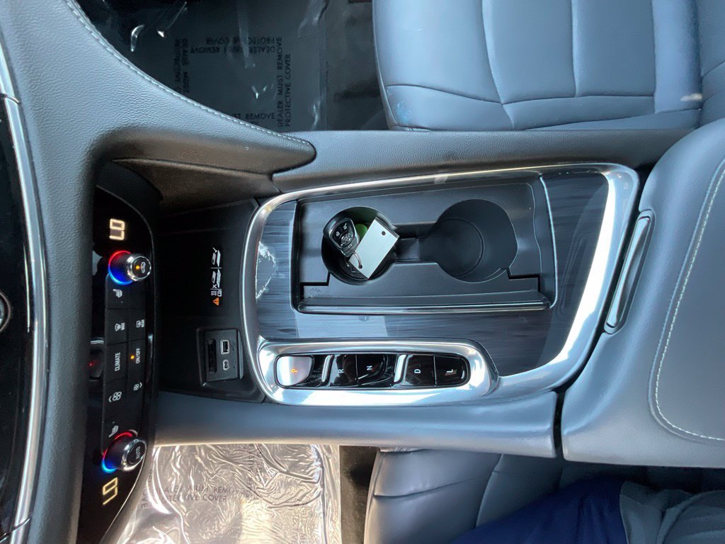 Used 2023 White Buick Essence image 20