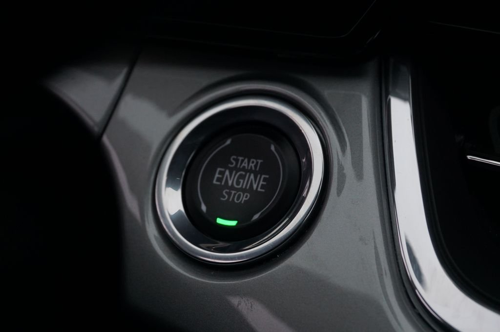 Used 2025 Gray Chevrolet LT image 17