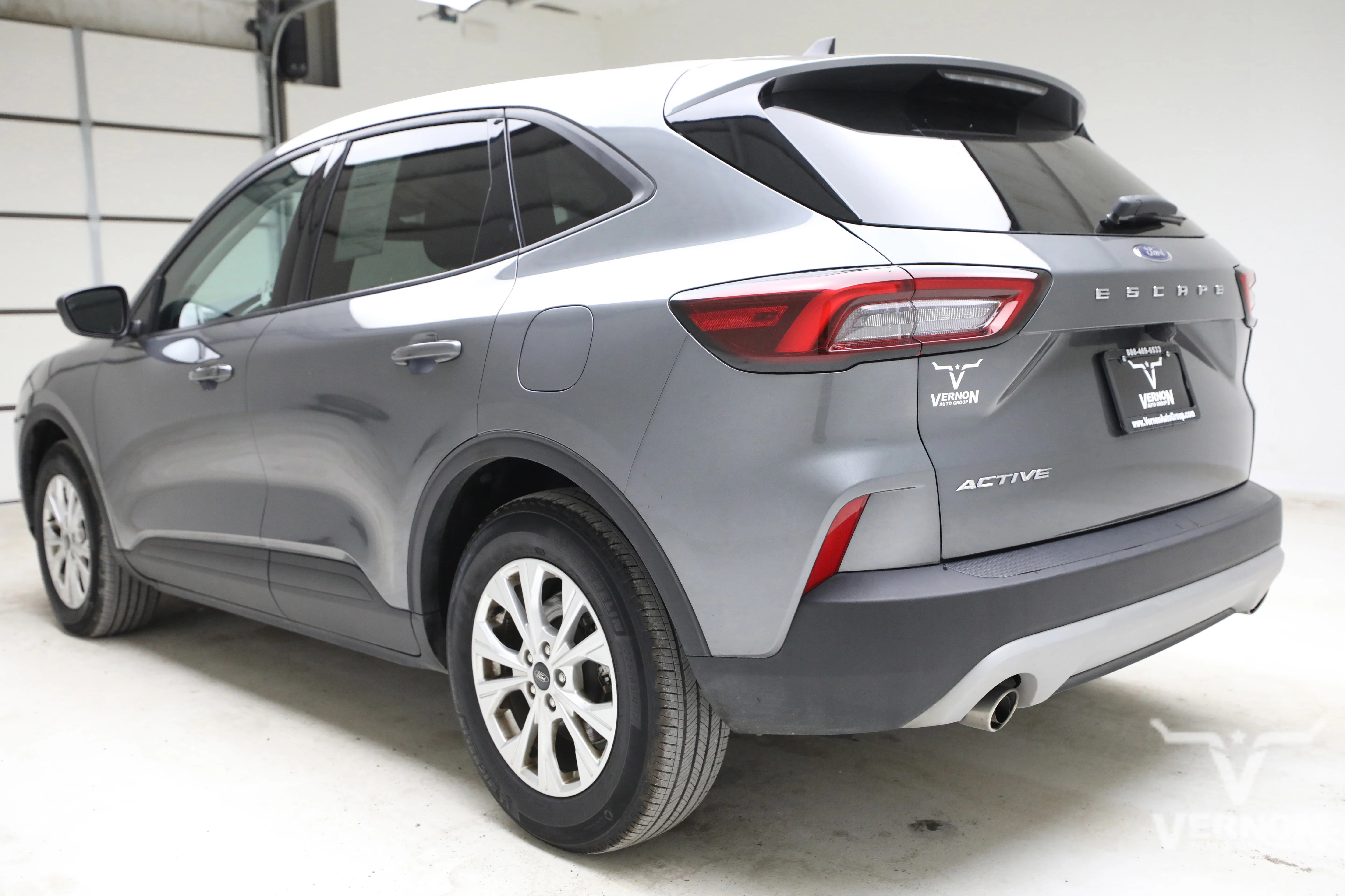 Pre-Owned 2025 Ford Escape Active FWD