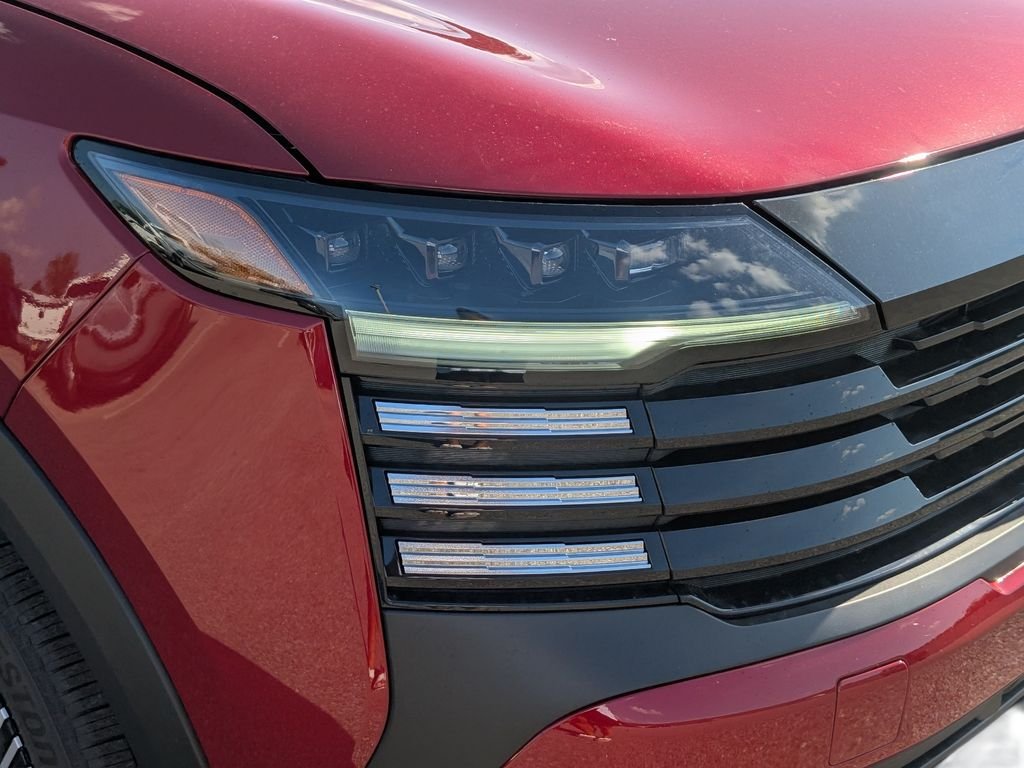 New 2026 Scarlet Ember Tintcoat Nissan SV image 4