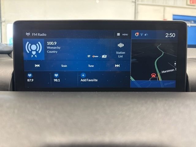 Used 2022 Majestic Black Pearl Acura Technology Package image 28