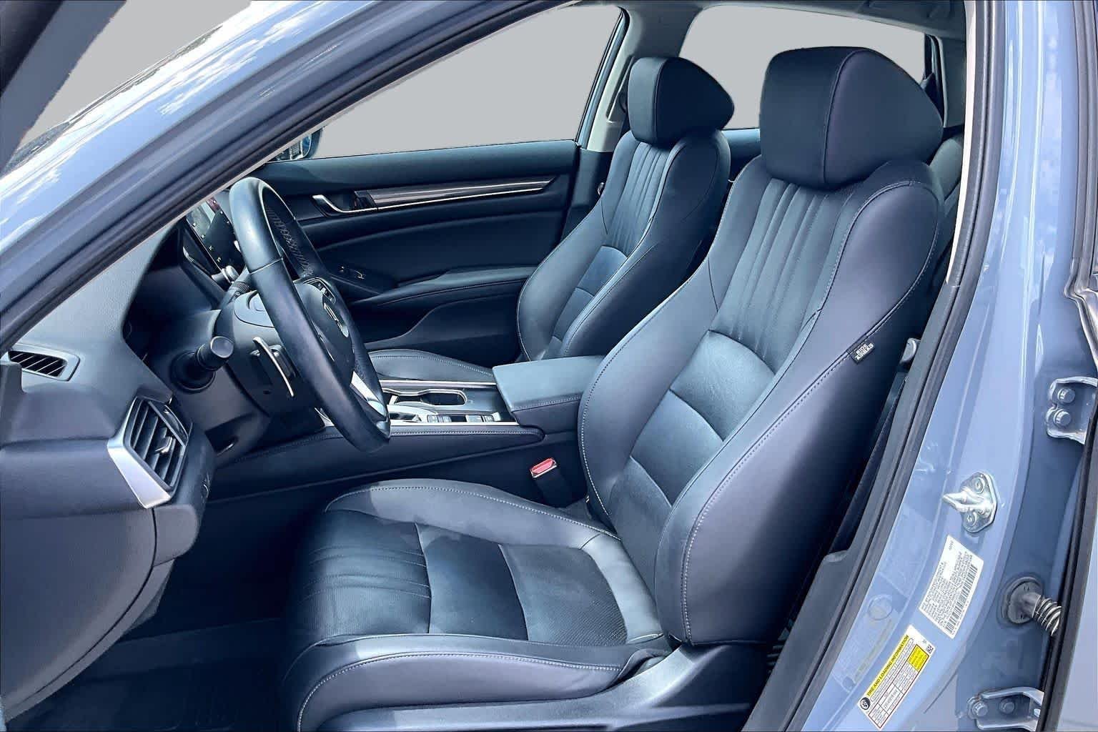Used 2022 Sonic Gray Pearl Honda Sport SE image 8