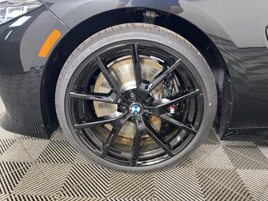 New 2026 Black Sapphire Metallic BMW 840i image 6