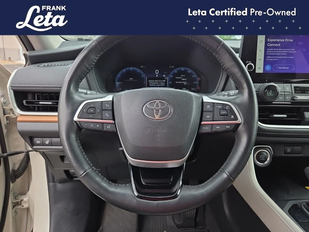 Used 2024 White Toyota Platinum image 12