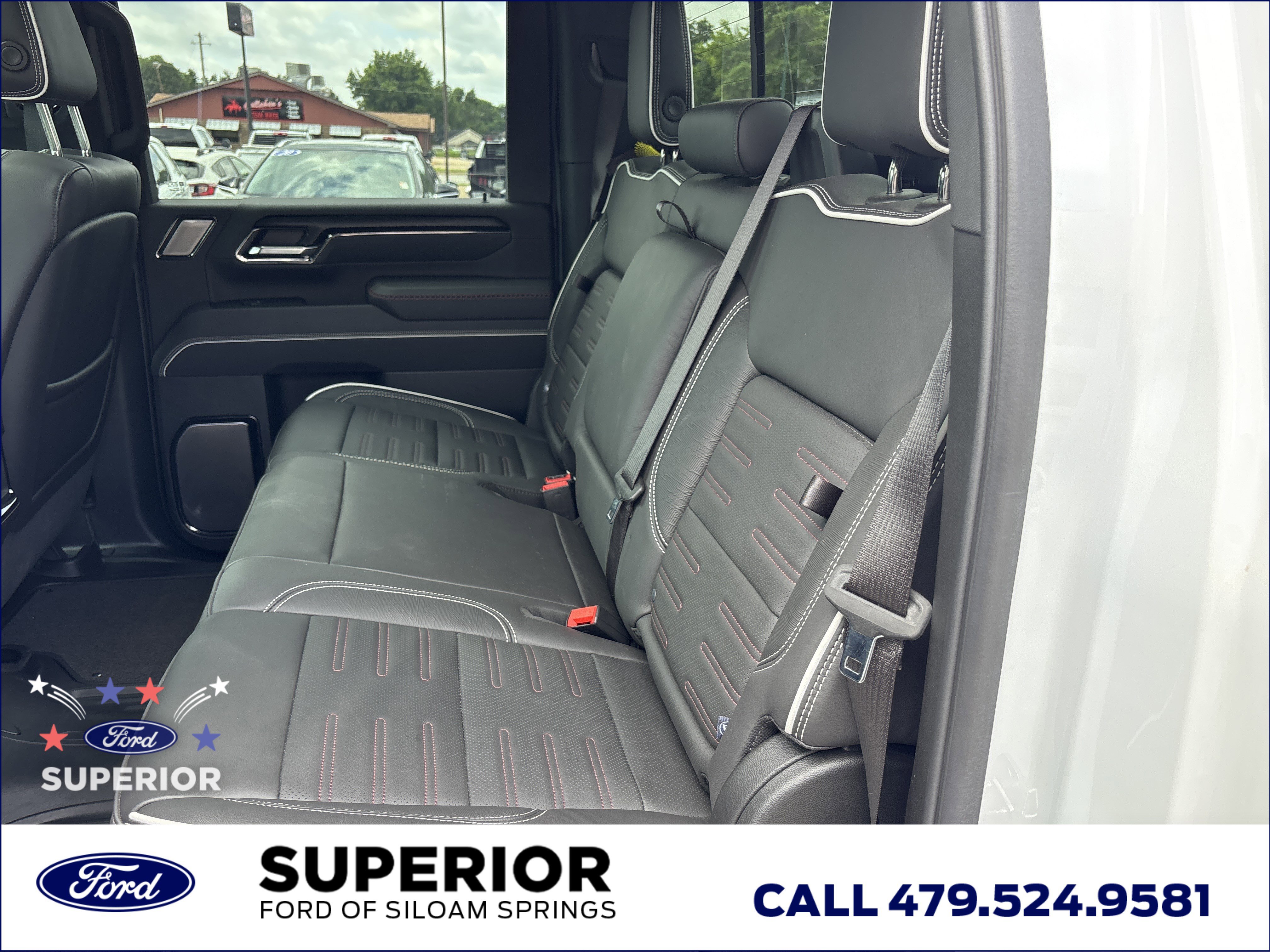 Used 2024 Summit White GMC AT4X Crew Cab 4WD image 22