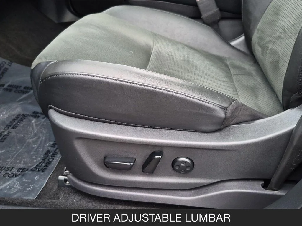 Used 2024 Black Nissan EVOLVE+ image 15