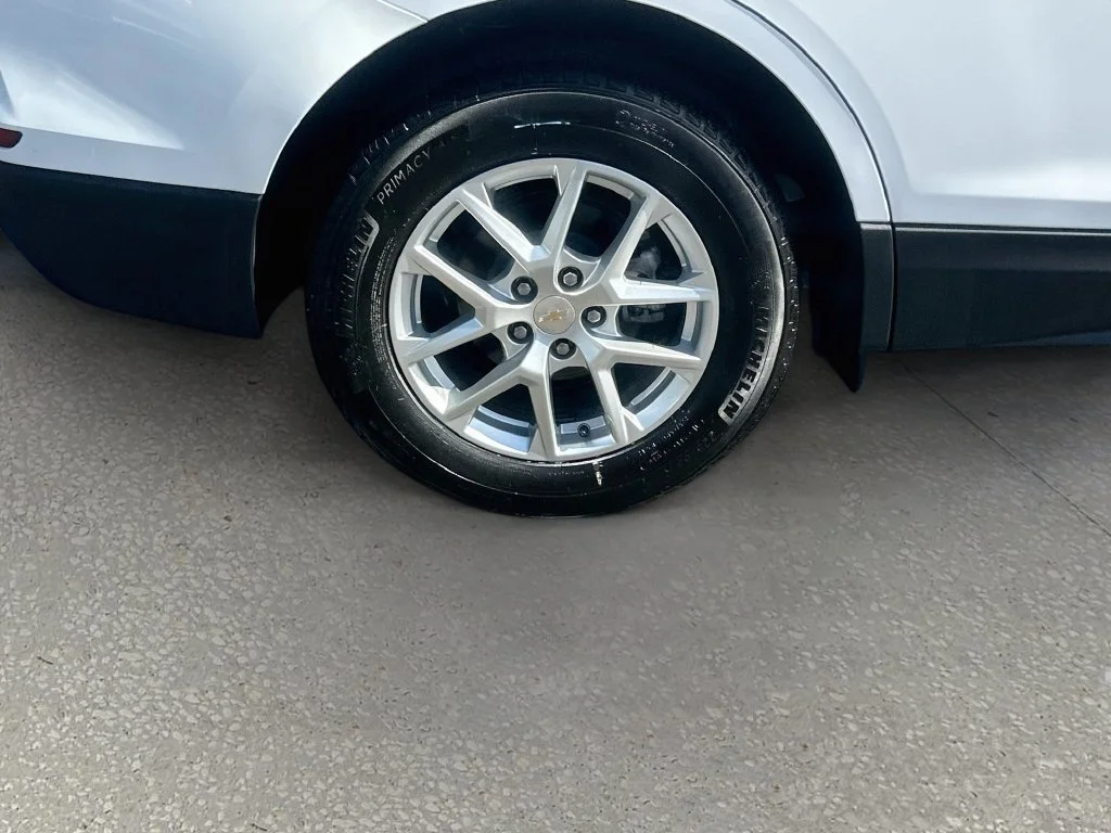 Used 2024 White Chevrolet LS image 28