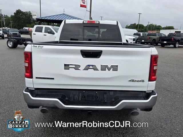 Used 2025 White Ram Big Horn/Lone Star image 11