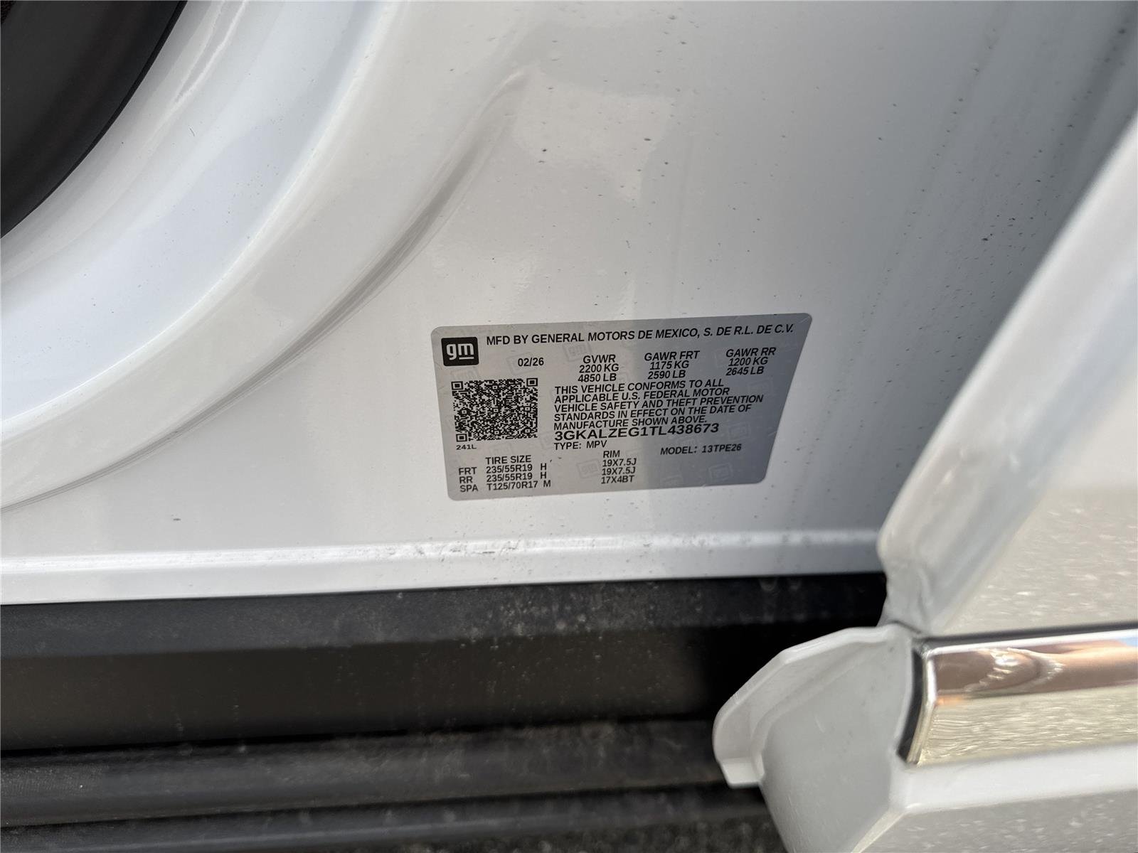 New 2026 Glacier White Tricoat GMC Denali image 41