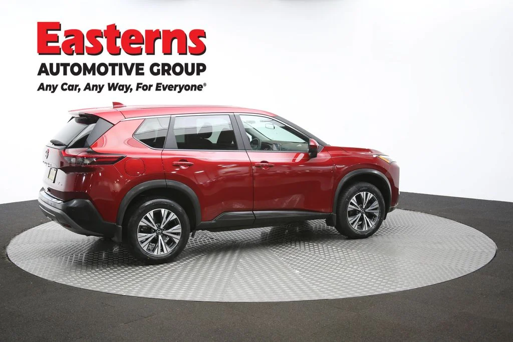 Used 2023 Red Nissan SV image 40