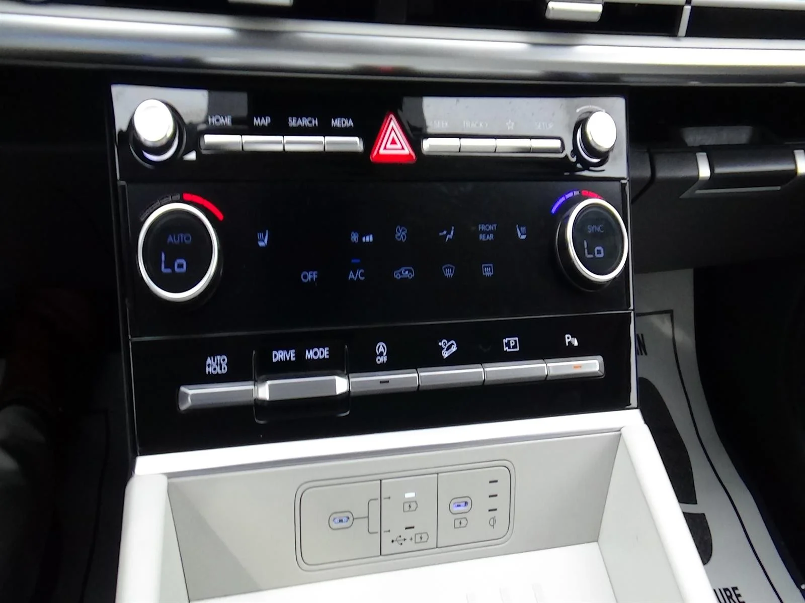 Used 2026 Serenity White Pearl (w6h) Hyundai SEL image 32