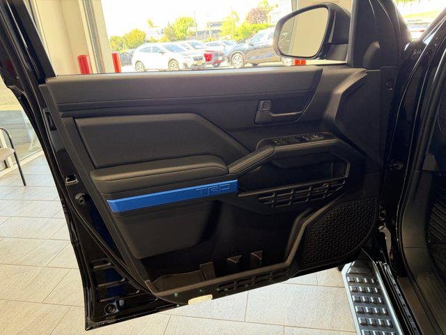2026 Toyota 4Runner TRD Off-Road - Photo 44