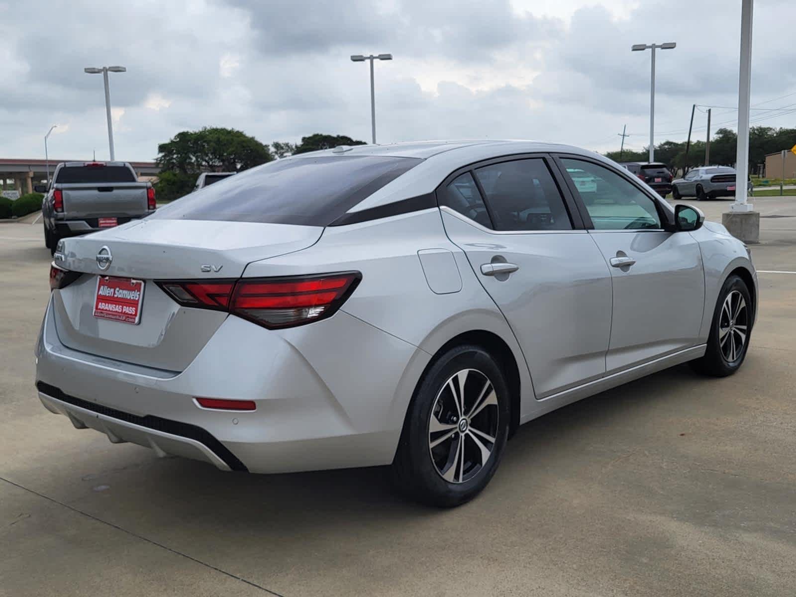 Used 2023 Brilliant Silver Metallic Nissan SV image 5
