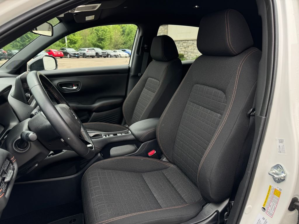 2025 Honda HR-V Sport - Photo 25